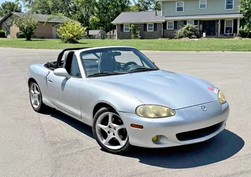 2003 Mazda MX-5 LS Convertible 2D