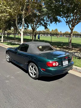 2003 Mazda MX-5 LS Convertible 2D