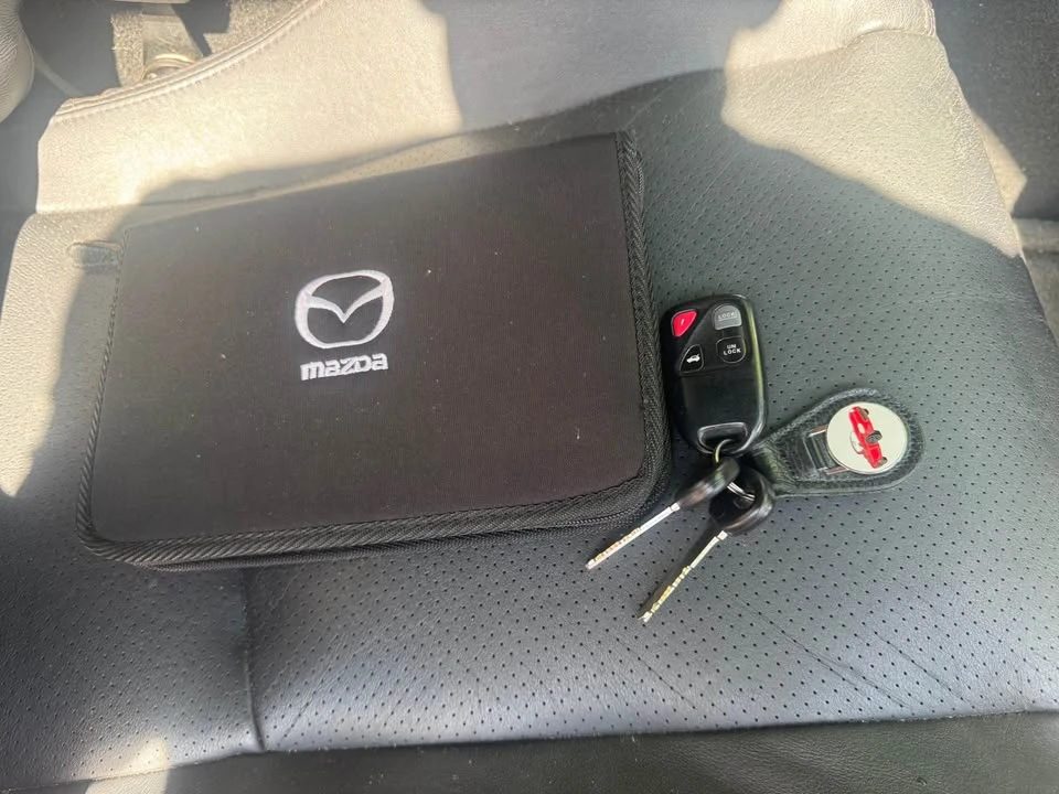 2003 Mazda NB MX-5 Miata - Image 13 of 20
