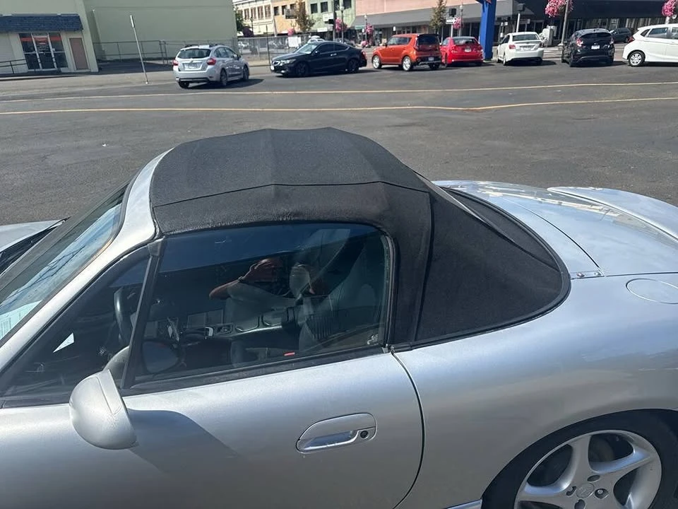 2003 Mazda NB MX-5 Miata - Image 17 of 20