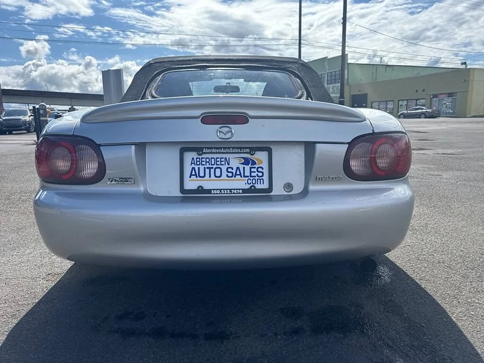 2003 Mazda NB MX-5 Miata - Image 5 of 20