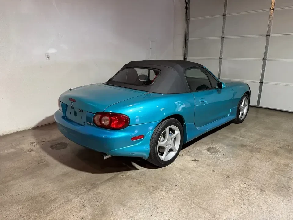 2003 Mazda NB MX-5 Miata - Image 5 of 11
