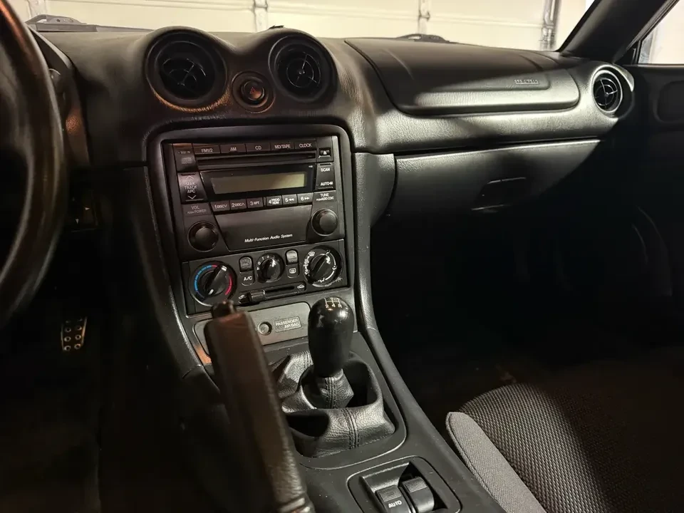 2003 Mazda NB MX-5 Miata - Image 11 of 11