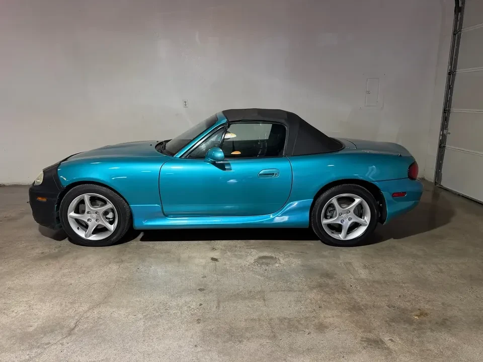 2003 Mazda NB MX-5 Miata - Image 2 of 11