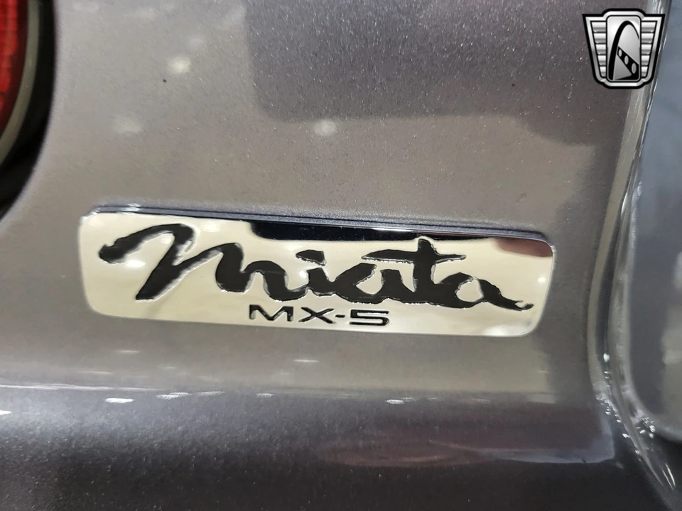2003 Mazda NB MX-5 Miata - Image 10 of 12