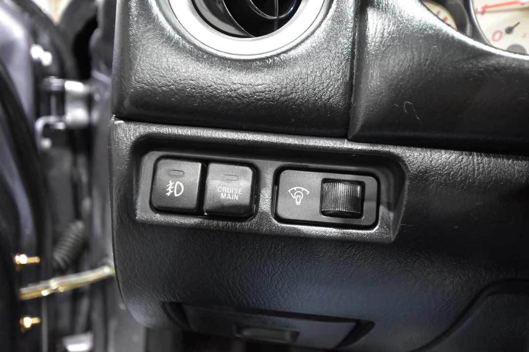 2003 Mazda NB MX-5 Miata - Image 20 of 31