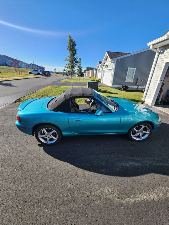2003 Mazda NB MX-5 Miata - Image 21 of 31
