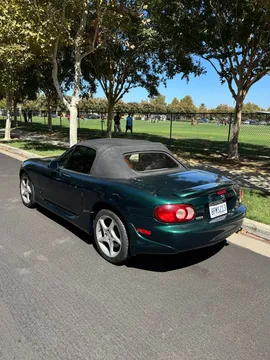 2003 Mazda MX-5 Miata 6 Speed