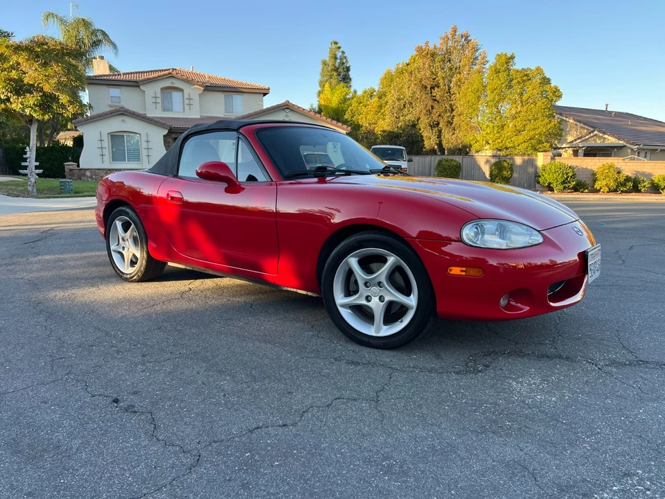 2003 Mazda NB MX-5 Miata - Image 8 of 21