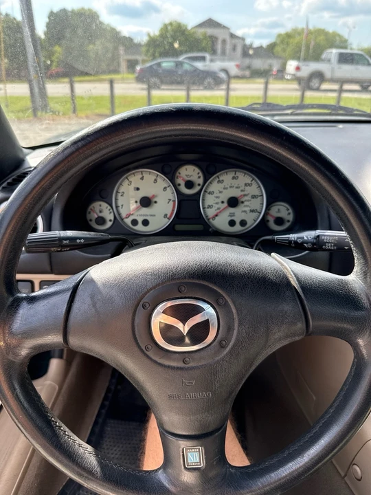 2003 Mazda NB MX-5 Miata - Image 13 of 31
