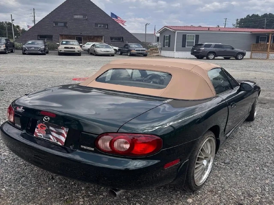 2003 Mazda NB MX-5 Miata - Image 4 of 31