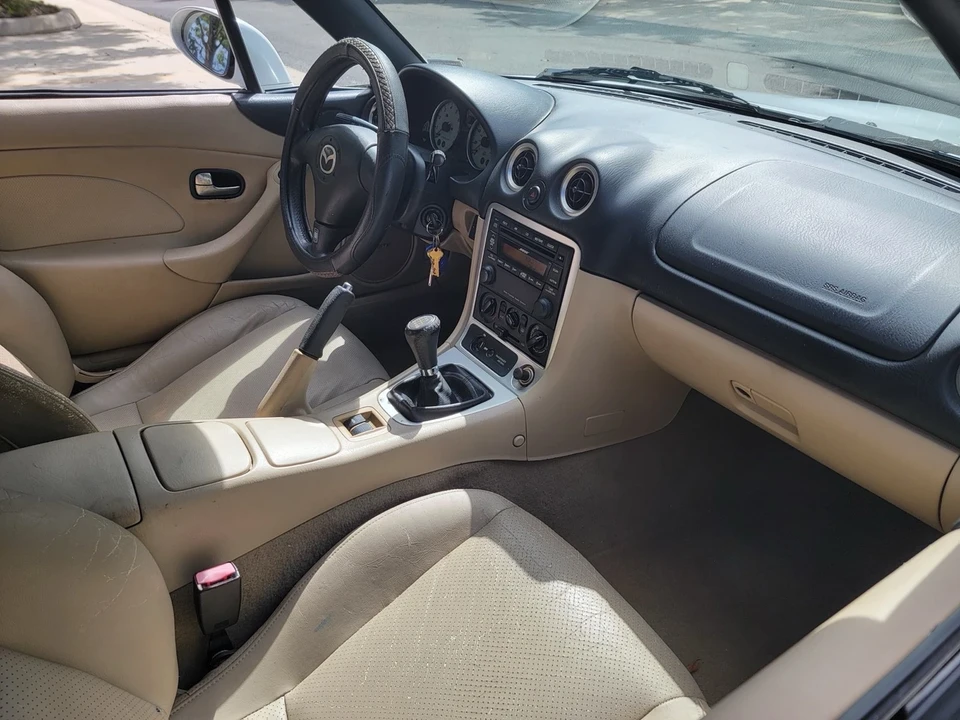 2003 Mazda NB MX-5 Miata - Image 17 of 19