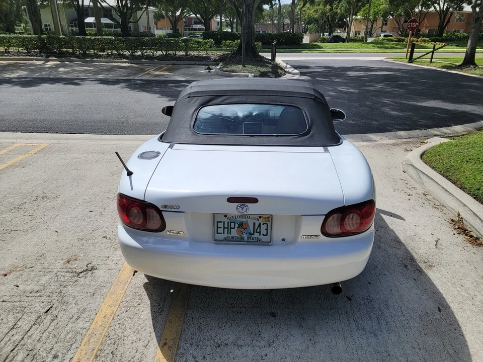 2003 Mazda NB MX-5 Miata - Image 8 of 19