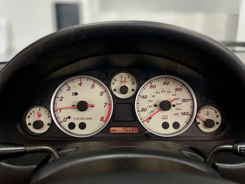 2003 Mazda NB MX-5 Miata - Image 26 of 31