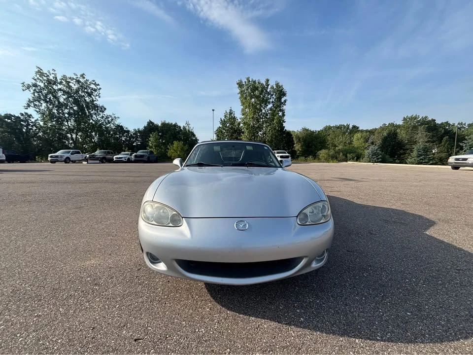 2003 Mazda NB MX-5 Miata - Image 2 of 11