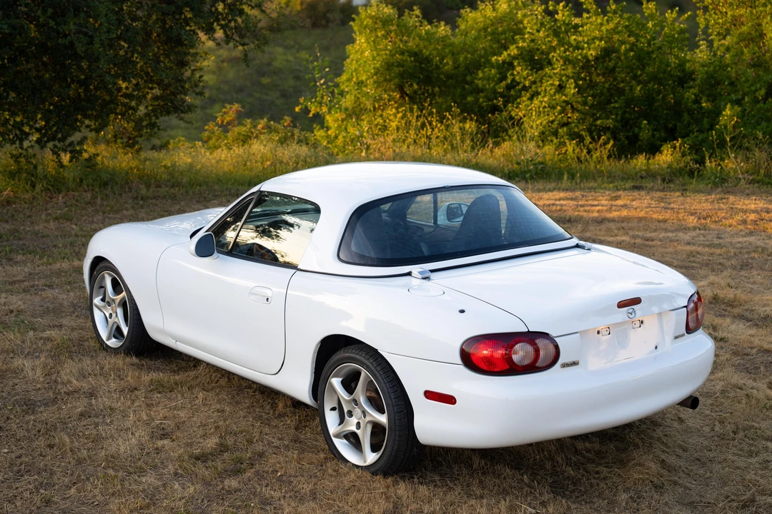 2003 Mazda NB MX-5 Miata - Image 17 of 31