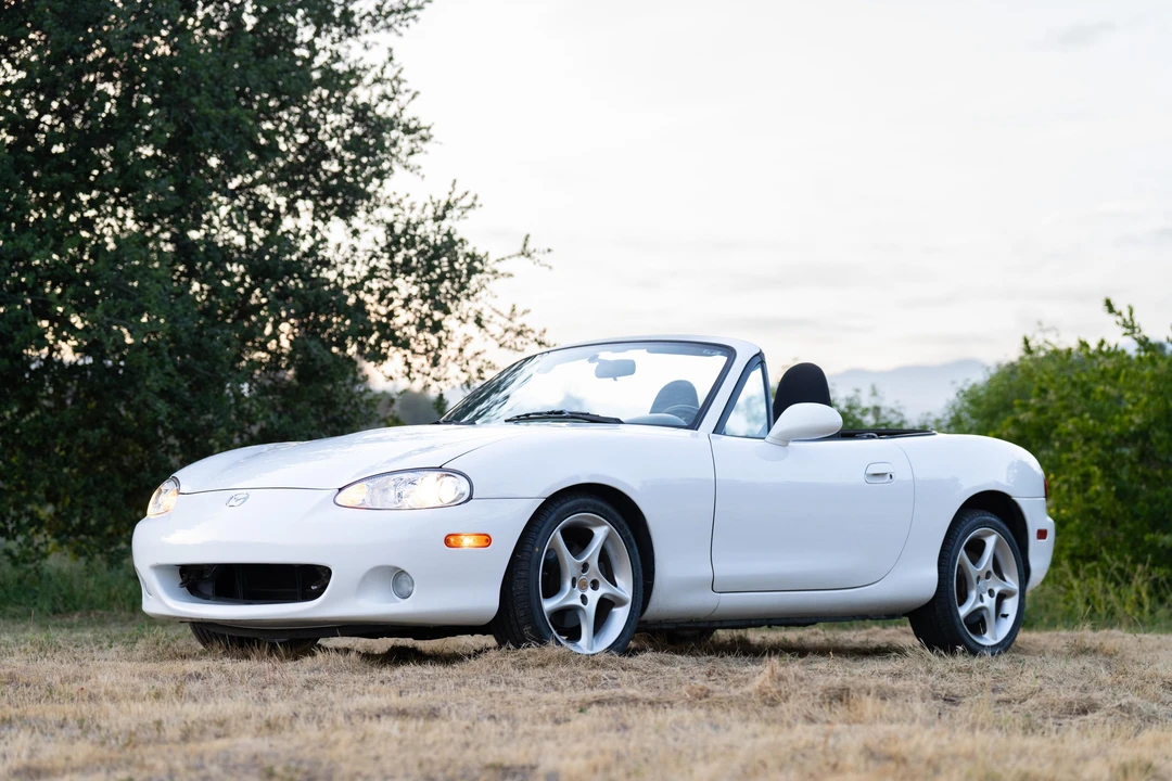 2003 Mazda NB MX-5 Miata - Image 6 of 31