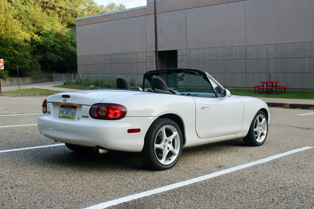 2003 Mazda NB MX-5 Miata - Image 14 of 31