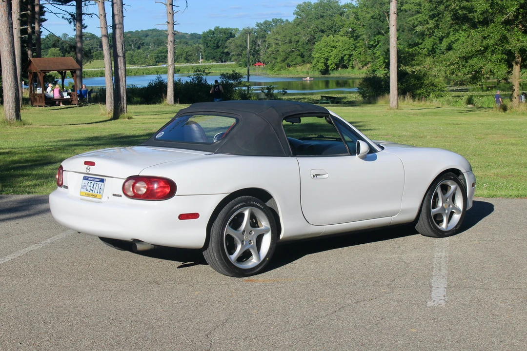 2003 Mazda NB MX-5 Miata - Image 23 of 31