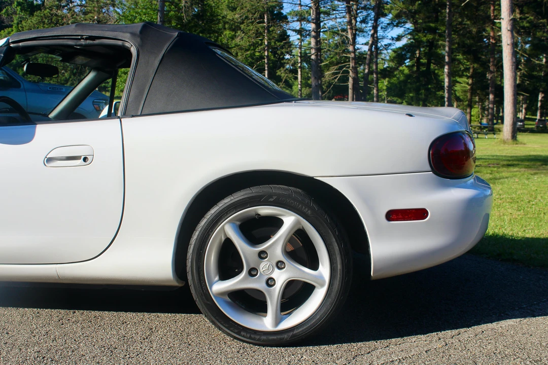 2003 Mazda NB MX-5 Miata - Image 31 of 31