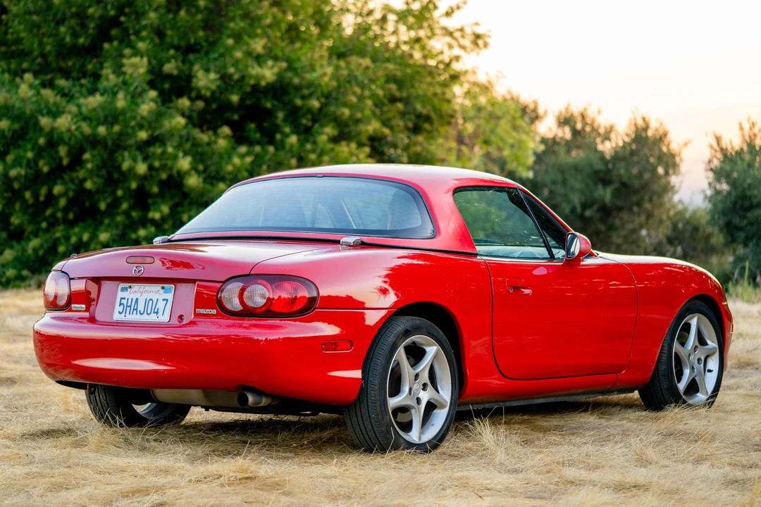 2003 Mazda NB MX-5 Miata - Image 4 of 31