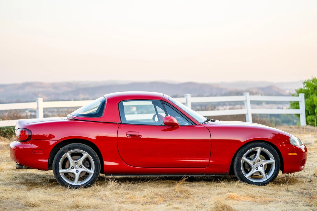 2003 Mazda NB MX-5 Miata - Image 3 of 31
