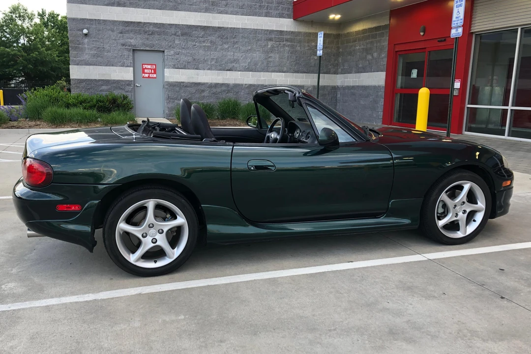 2003 Mazda NB MX-5 Miata - Image 4 of 31