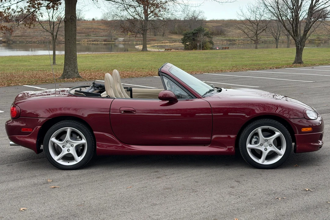 2003 Mazda NB MX-5 Miata - Image 3 of 31