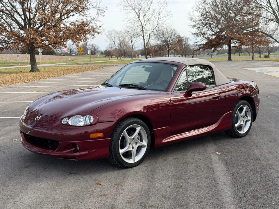 2003 Mazda NB MX-5 Miata - Image 16 of 31