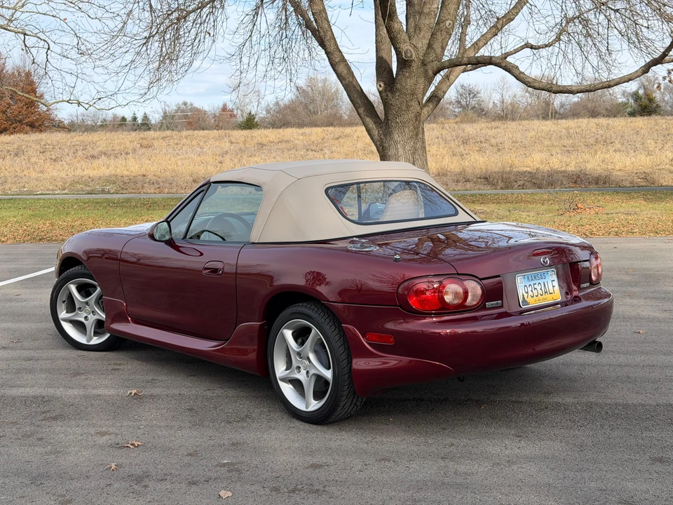 2003 Mazda NB MX-5 Miata - Image 20 of 31