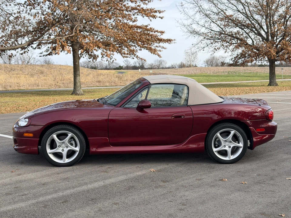 2003 Mazda NB MX-5 Miata - Image 18 of 31