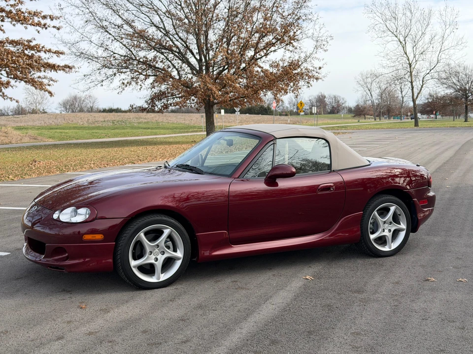 2003 Mazda NB MX-5 Miata - Image 17 of 31