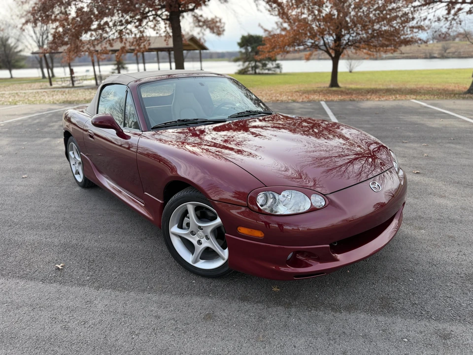 2003 Mazda NB MX-5 Miata - Image 29 of 31