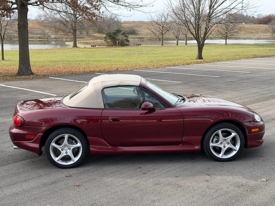 2003 Mazda NB MX-5 Miata - Image 24 of 31