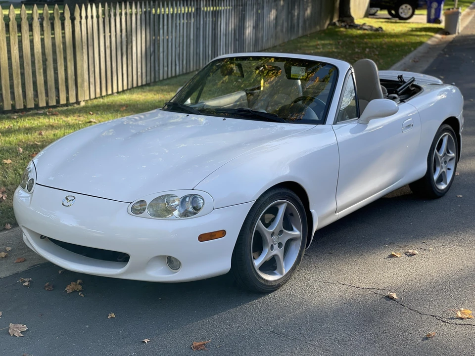 2003 Mazda NB MX-5 Miata - Image 6 of 10