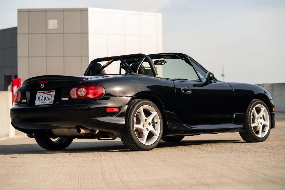2003 Mazda NB MX-5 Miata - Image 4 of 31