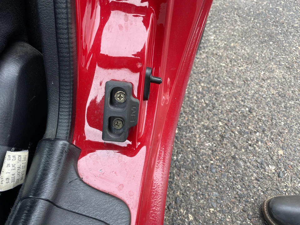 2003 Mazda NB MX-5 Miata - Image 17 of 31