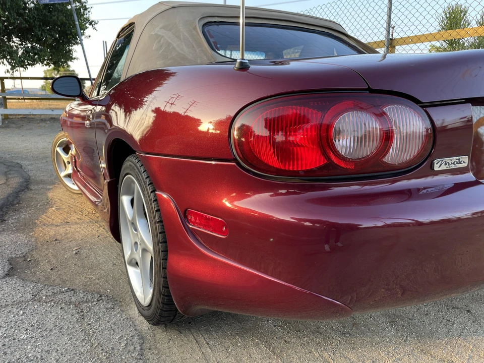 2003 Mazda NB MX-5 Miata - Image 11 of 18