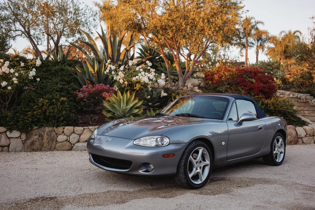 2003 Mazda NB MX-5 Miata - Image 6 of 31