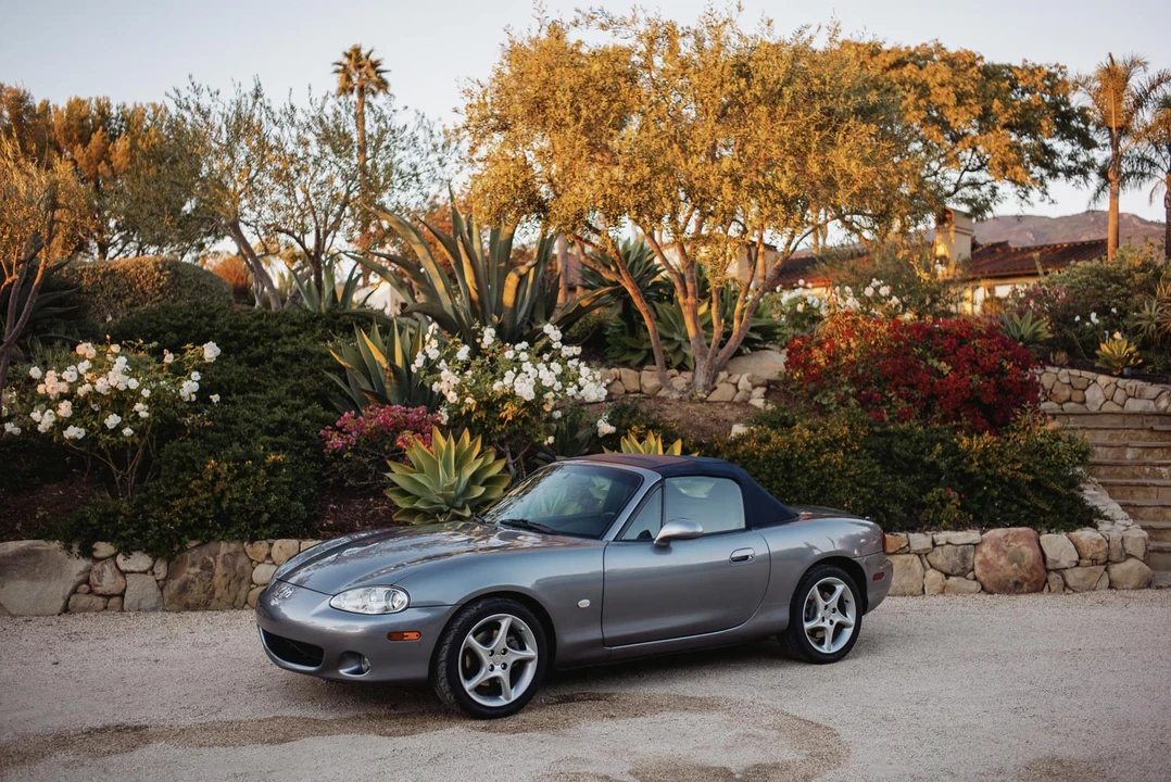 2003 Mazda NB MX-5 Miata - Image 7 of 31
