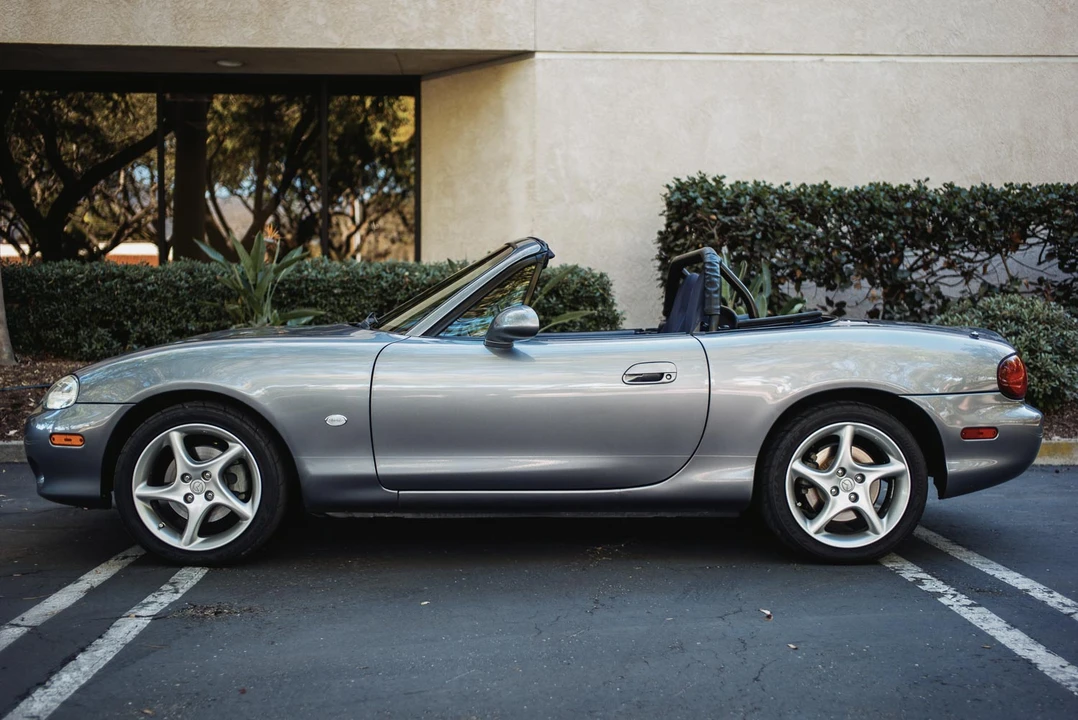 2003 Mazda NB MX-5 Miata - Image 10 of 31