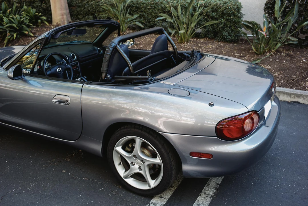 2003 Mazda NB MX-5 Miata - Image 29 of 31