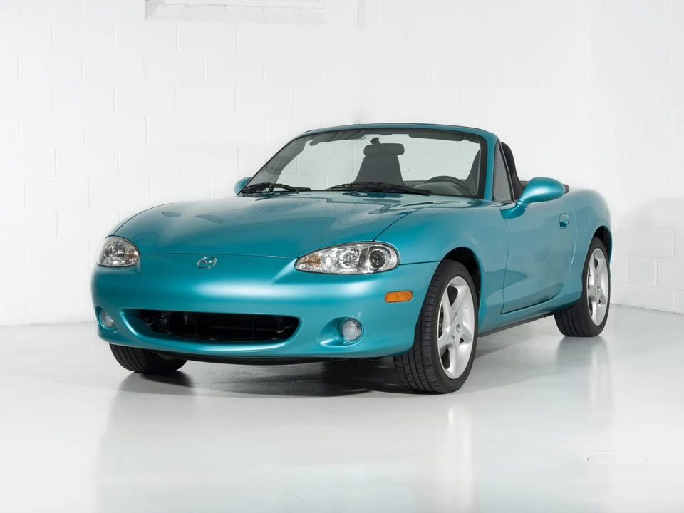 2003 Mazda NB MX-5 Miata - Image 17 of 31