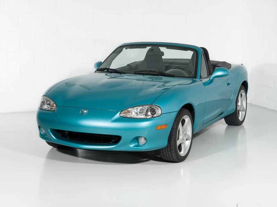 2003 Mazda NB MX-5 Miata - Image 16 of 31