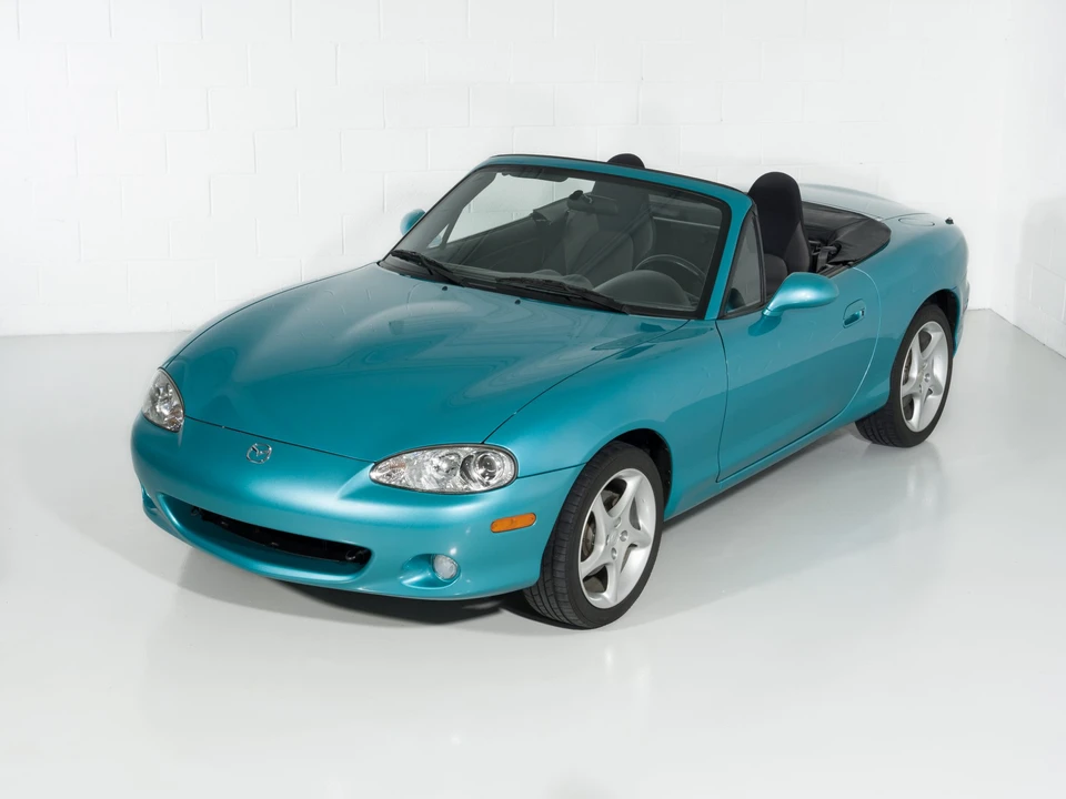 2003 Mazda NB MX-5 Miata - Image 13 of 31