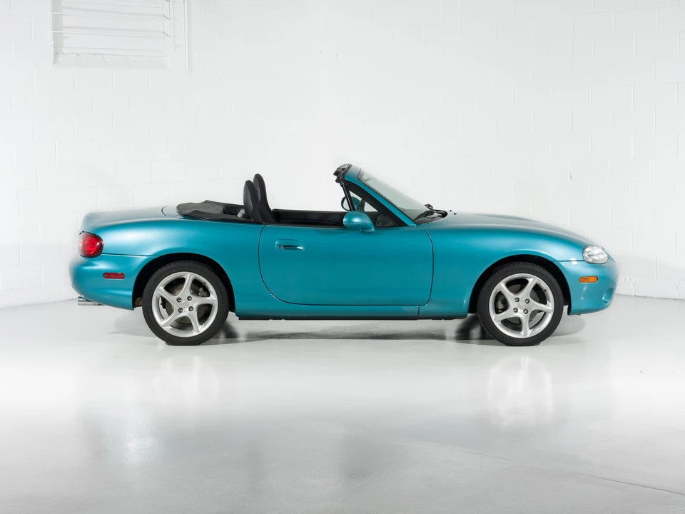 2003 Mazda NB MX-5 Miata - Image 25 of 31