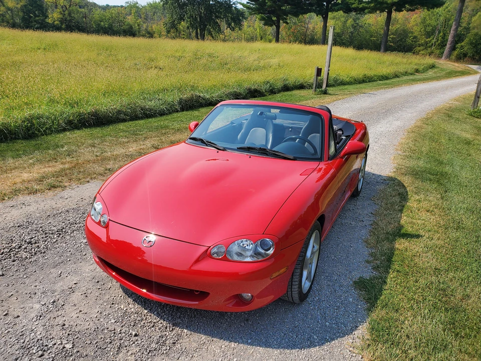 2003 Mazda NB MX-5 Miata - Image 8 of 31