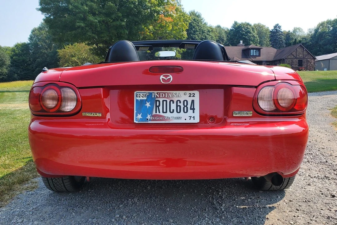 2003 Mazda NB MX-5 Miata - Image 5 of 31