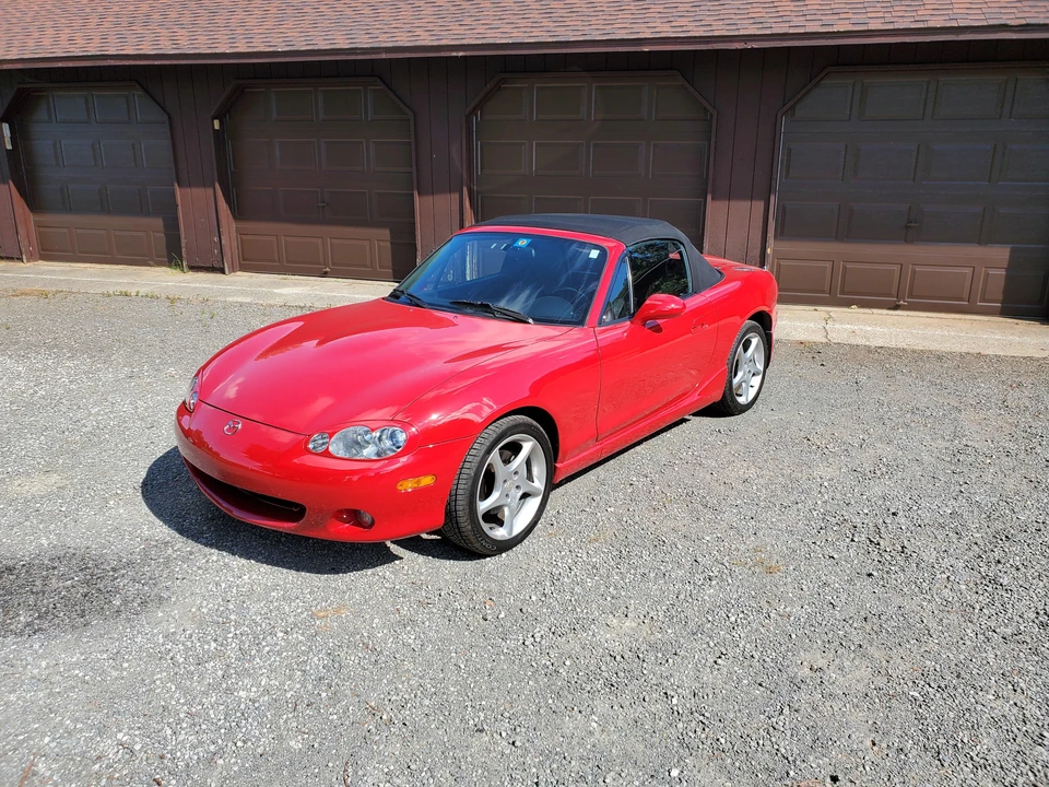2003 Mazda NB MX-5 Miata - Image 9 of 31