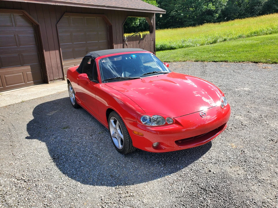 2003 Mazda NB MX-5 Miata - Image 16 of 31